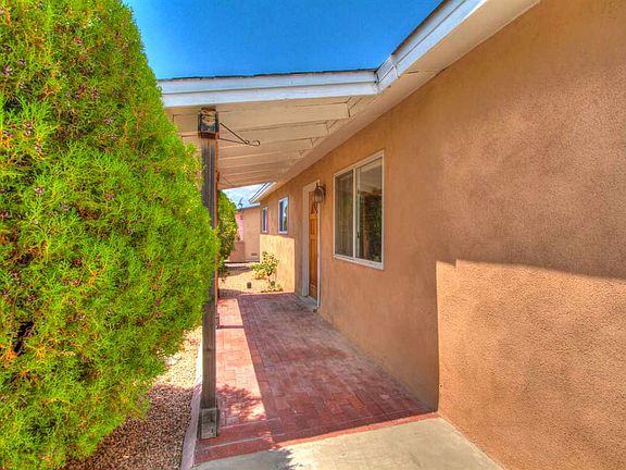 4th image of 2841 Bellamah Dr