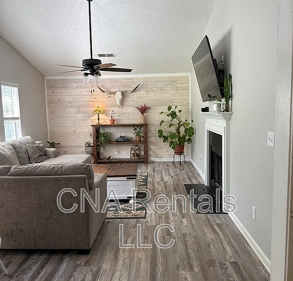 229 Old Carrollton Rd — Photo 3