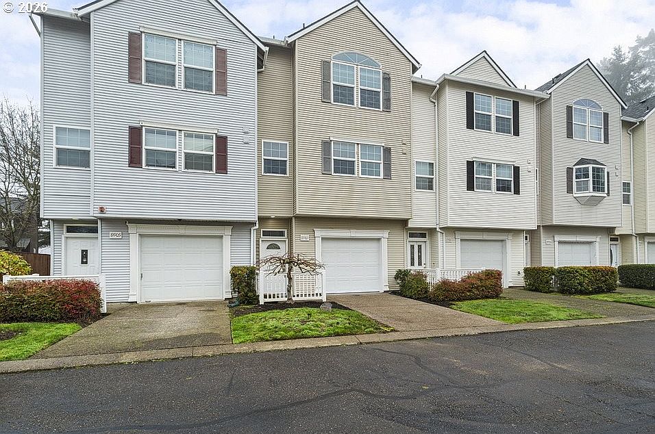 1st image of 19903 SW Poplarwood Pl Unit 10