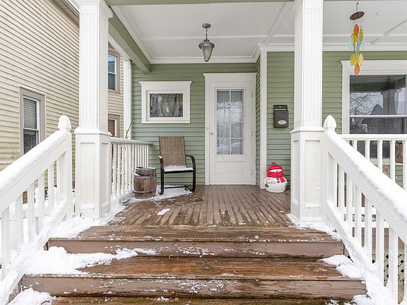 2nd image of 575 Kibler Ave