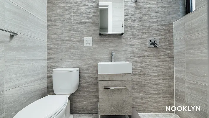 Rented by Nooklyn NYC LLC | media 28