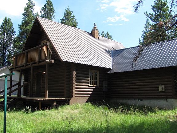 3rd image of 3943 Targhee Ln