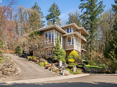 9017 NW Murdock St, Portland, OR, 97229