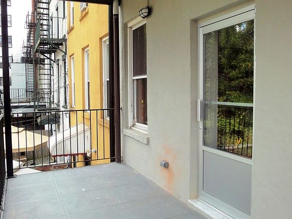 4th image of 179 Sackett St APT 2F