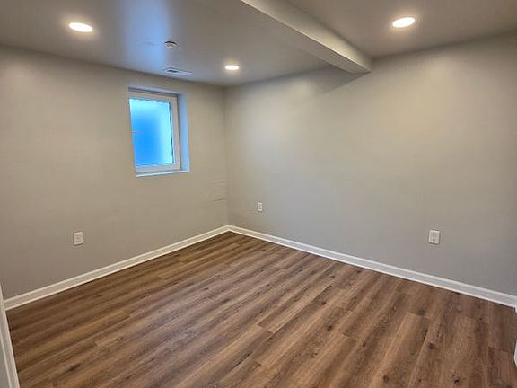 5th image of 38 Gap Newport Pike APT 1