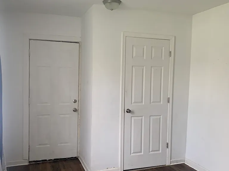 32 Aylwin Cres — Photo 16