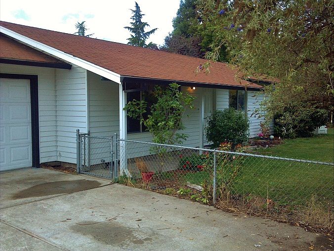 2nd image of 2695 McGrew Cir