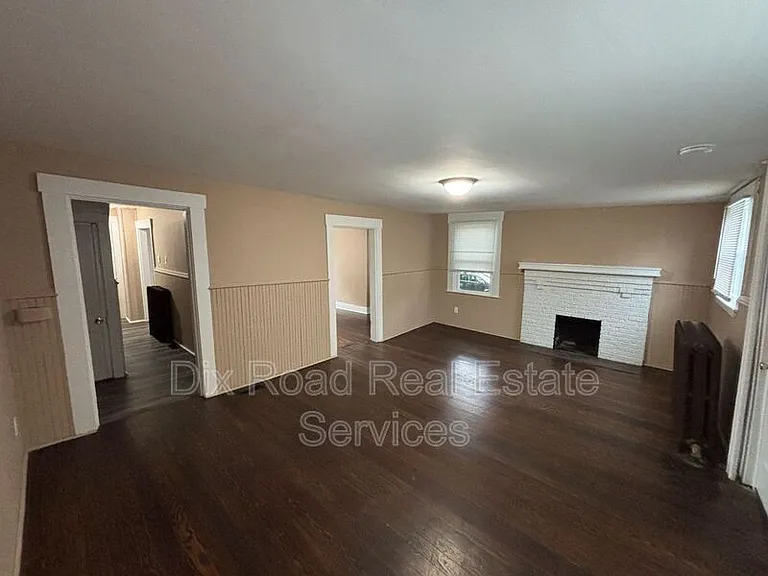 1581 Madison Ave — Photo 12