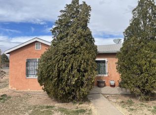 617 Headingly Ave NW, Albuquerque, NM 87107