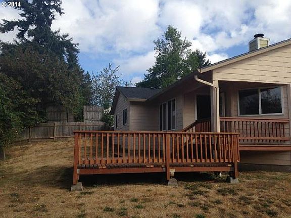 3rd image of 11833 SE Riveridge Dr