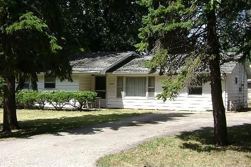 2nd image of 3003 Willardshire Rd