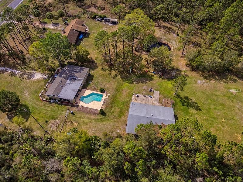 1st image of 20963 E Colonial Dr