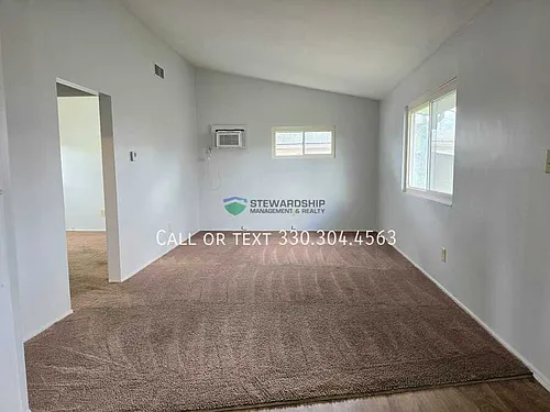 1442 Virginia Ave Photo 1