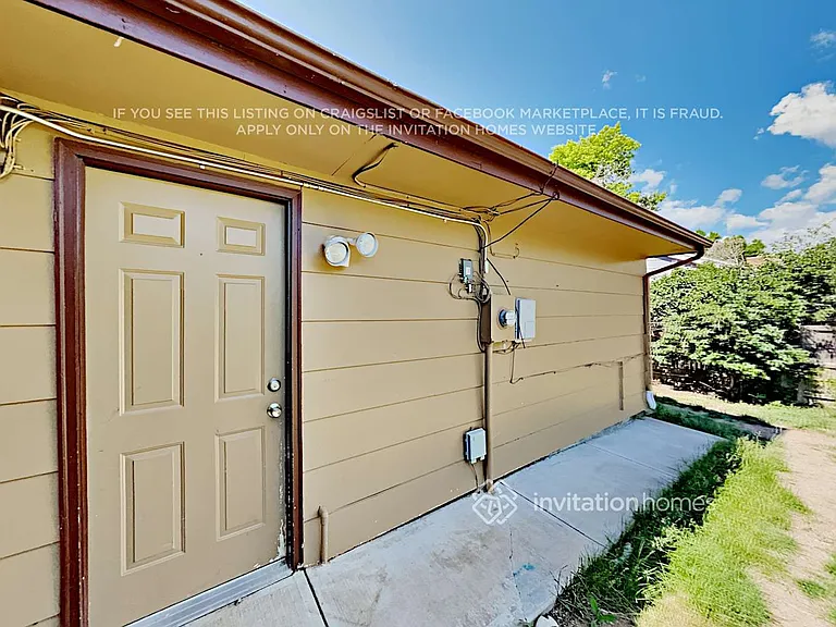 8913 W 92nd Ave — Photo 20