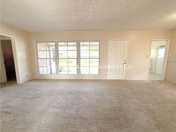 4th image of 3149 N Los Coyotes Diagonal