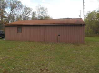 1729 W Helmer Lk Rd, Mio, MI 48647