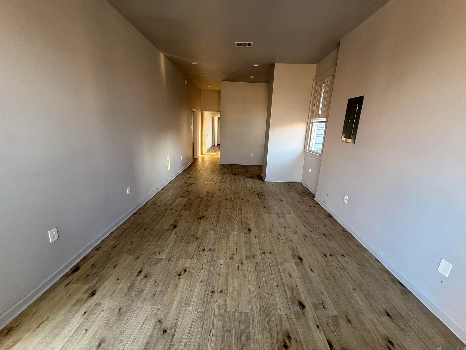 3 bed, 1200 sqft, $1,600 — Photo 4