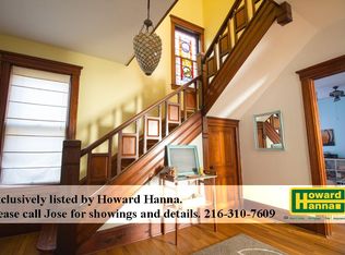 1749 W 32nd St, Cleveland, OH