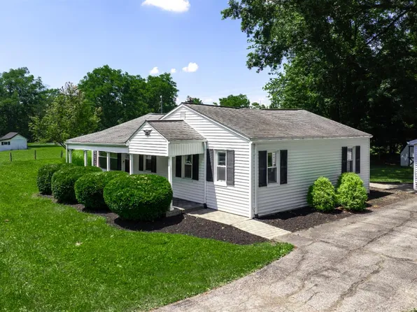 2662 Spring St, Bethel, OH 45106