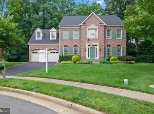 46900 Foxstone Pl, Sterling, VA 20165