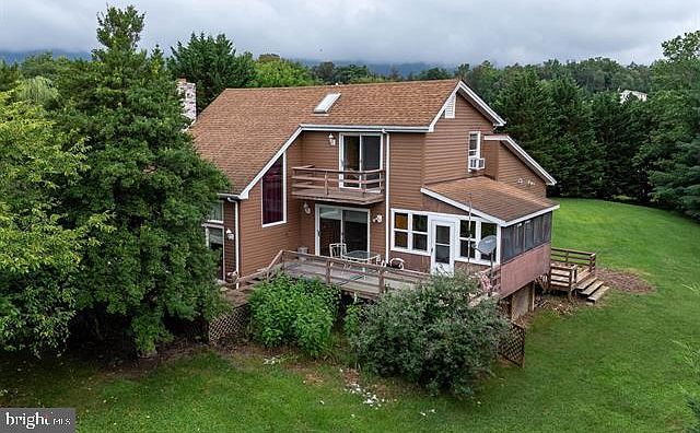 1st image of 120 Big Oak Dr