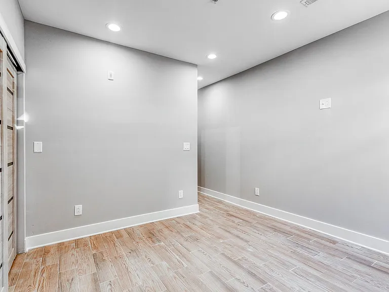 Brand New Luxury Apartments Brewerytown — Photo 28
