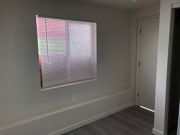 2nd image of 27 Huntington Dr
