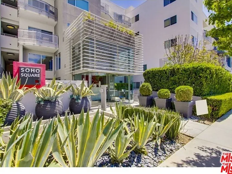 1700 Sawtelle #Penthouse 2 — Photo 2