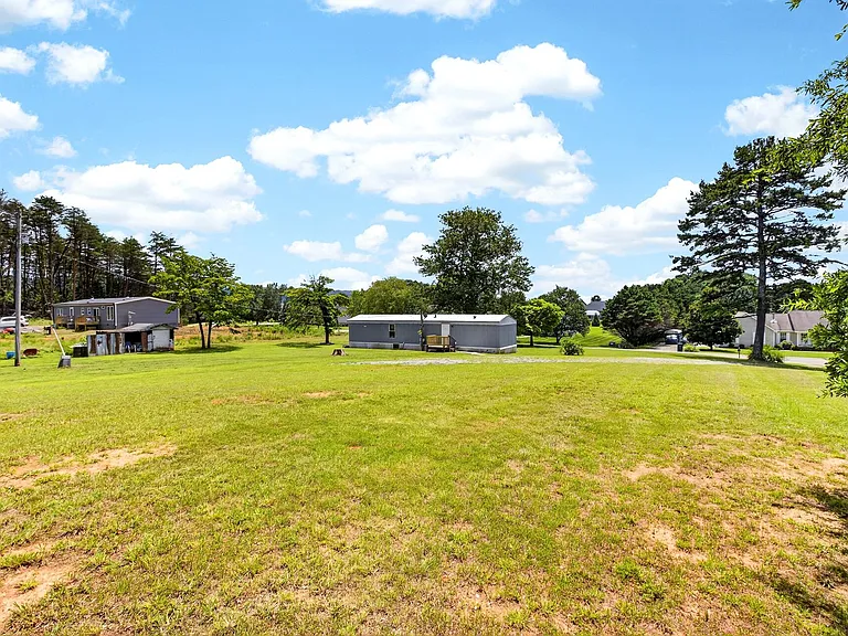 7853 Grasshopper Rd — Photo 6