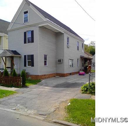 2nd image of 1608 West St