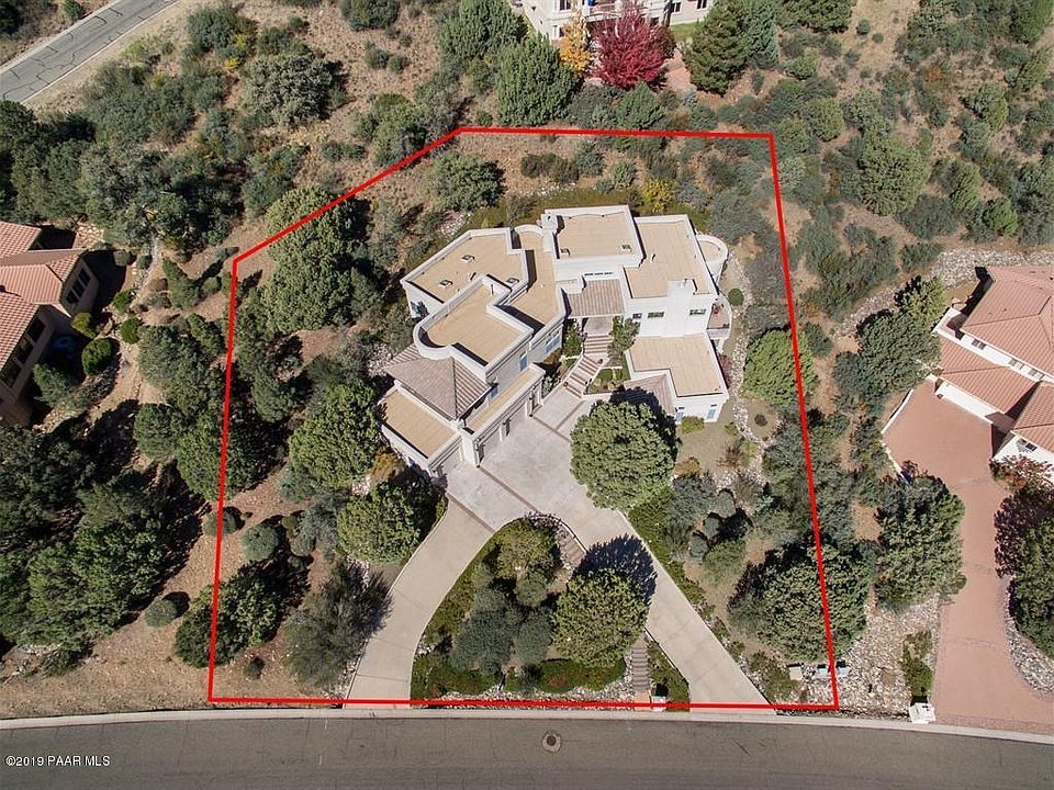 1st image of 600 W Lee Blvd
