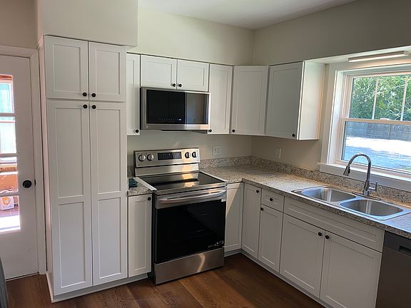 Kitchen with new cabinets and appliances