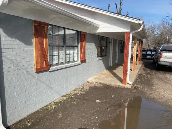 717 6th St, Charleston, AR 72933