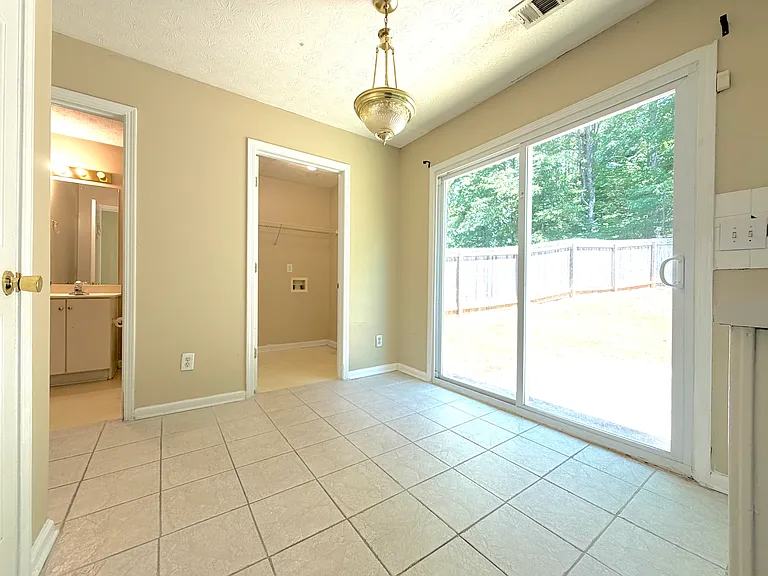 3272 Sentinel Cir — Photo 13