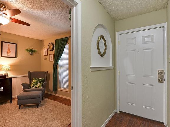 5th image of 3000 Lynnwood Dr