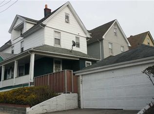 4302 163rd St, Flushing, NY 11358