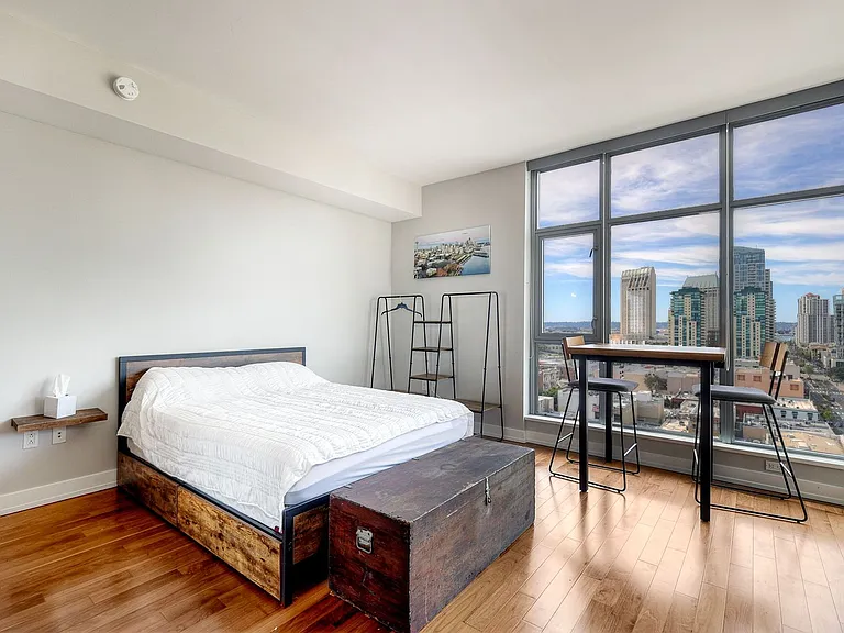 575 6th Ave #1109 — Photo 4