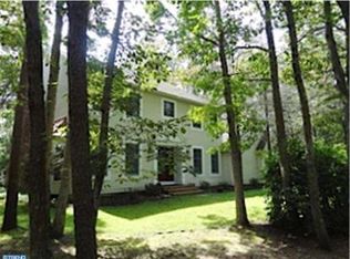 19 Huntington Circle Dr, Medford, NJ 08055