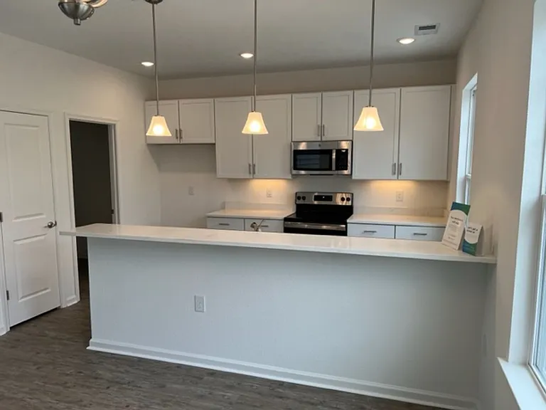 2015 Canning Pl — Photo 10