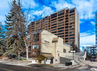 330 E 26th Ave SW #203, Calgary, AB T2S2T3