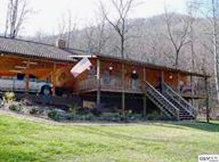 743 Blowing Cave Rd, Sevierville, TN 37876