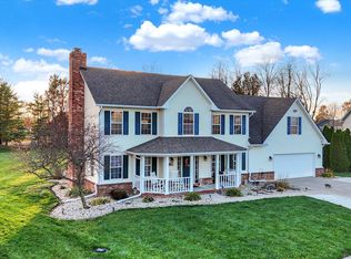 982 S Windhaven Ct, New Palestine, IN 46163