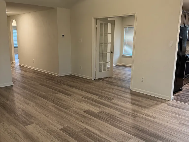 3010 McCoy Rd — Photo 3