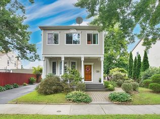 112 Narragansett Blvd, Chicopee, MA 01013