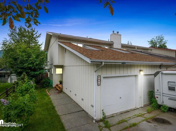 3051 Brookview St, Anchorage, AK 99504