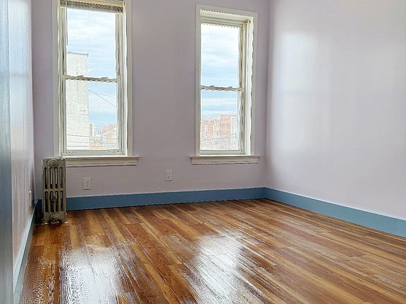 5th image of 7009 19th Ave #2B