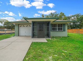 1926 W Belgrade Dr, Citrus Springs, FL 34434