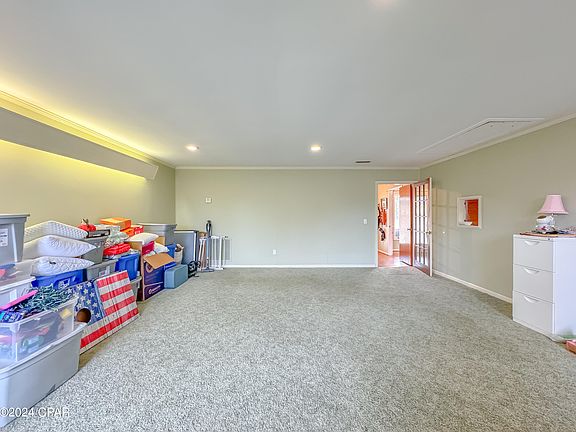 4th image of 4619 Willow Way