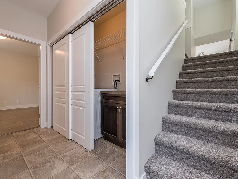 8491 Piper Cres #6 — Photo 8