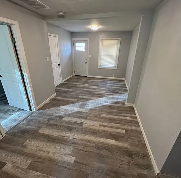 808 S Mulberry St — Photo 2